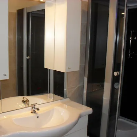 Apartament House 193410-holiday Glavan Privlaka (Zadar)